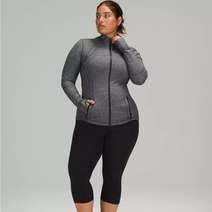 LULULEMON DEFINE JACKET 4 in HEATHERED BLACK COLOR